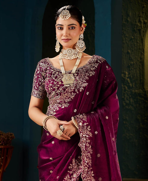 Vasthrlay Embroidered Traditional Embellished Applique Bollywood