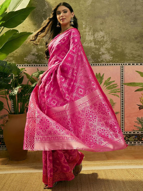 Vasthrlay Banarasi Weaving Unstitched Teal Saree