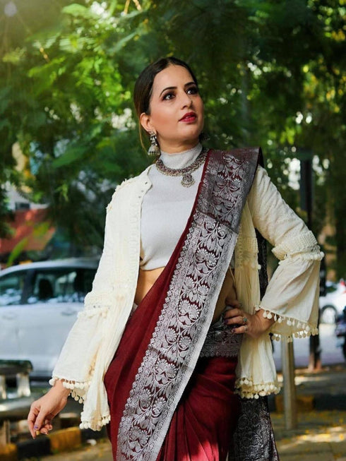 Vasthrlay Banarasi Saree