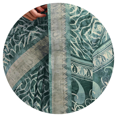 Vasthrlay Fashion Kalamkari Printed Ethnic Wear