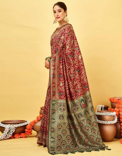 Vasthrlay Traditional Saree