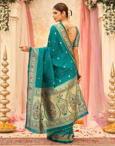 Vasthrlay Weaving Paithani Unstitched Pink Saree