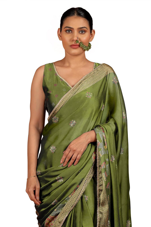 Vasthrlay Fashion Chiffon Printed Ethnic Wear