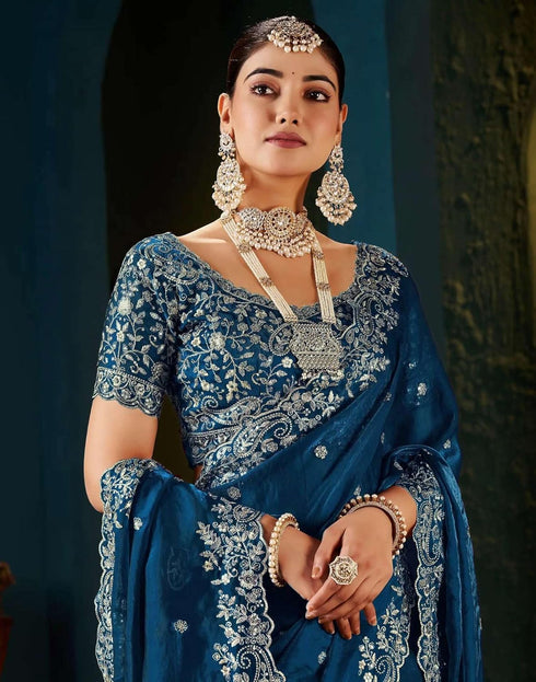 Vasthrlay Embroidered Traditional Embellished Applique Bollywood
