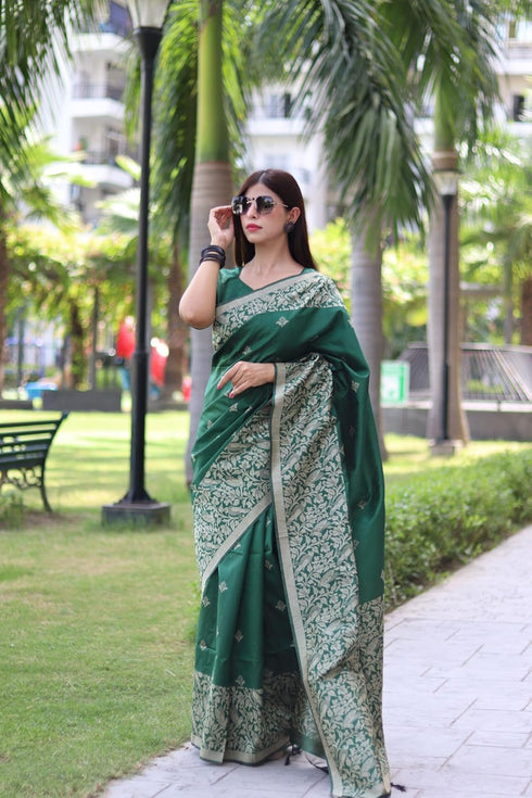 Vasthrlay Tussar Handloom Saree