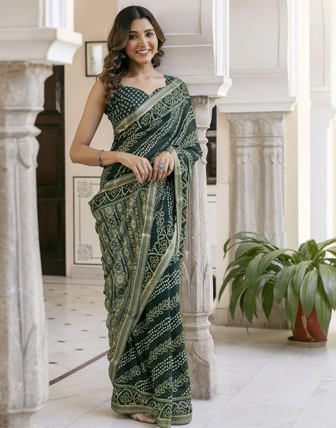 Vasthrlay Georgette Bandhani Unstitched Purple Saree