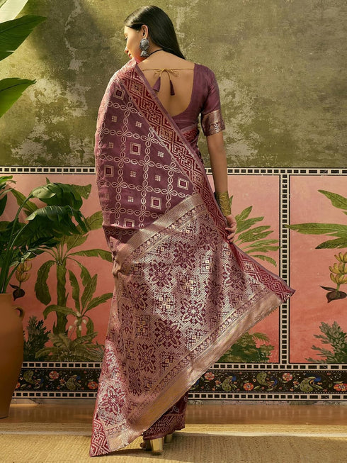 Vasthrlay Banarasi Weaving Unstitched Teal Saree
