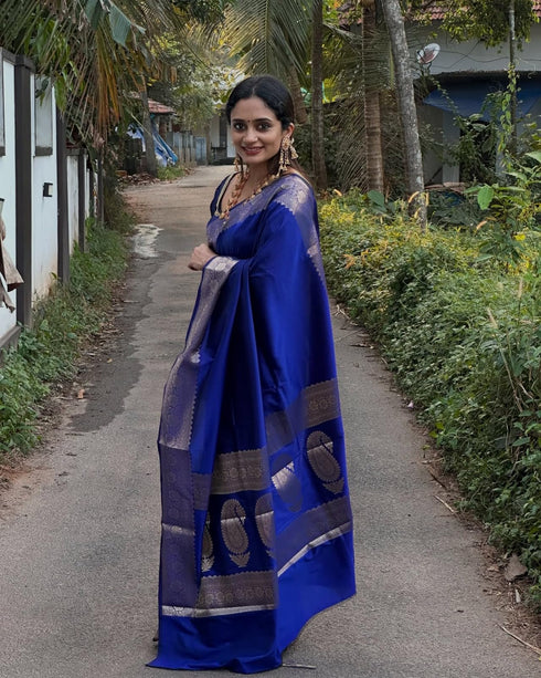 Vasthrlay Blue Banarasi Traditional Unstitched Saree