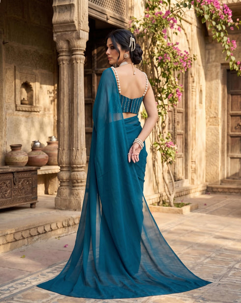 Vasthrlay Traditional Saree