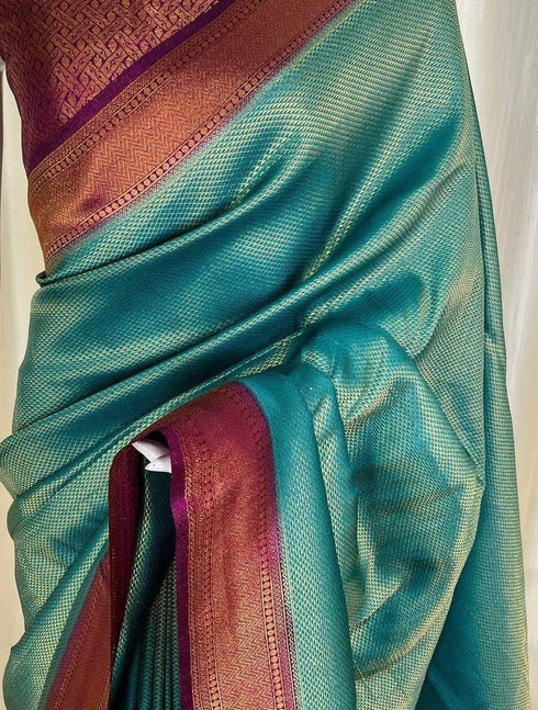 Vasthrlay Kanjivaram Saree