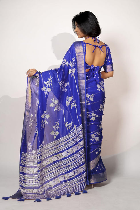 Vasthrlay Fashion Peacock Printed Ethnic Wear