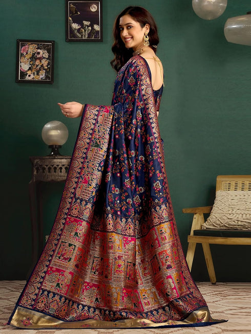 Vasthrlay Printed Purple Saree