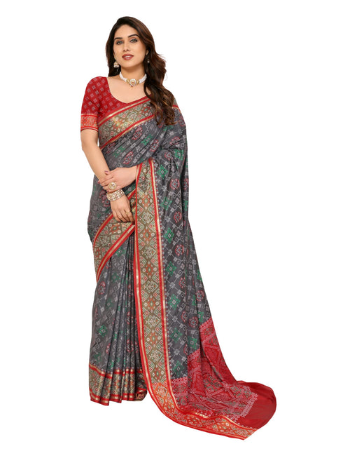 Vasthrlay Bottle Green Kanjivaram Unstitched Saree