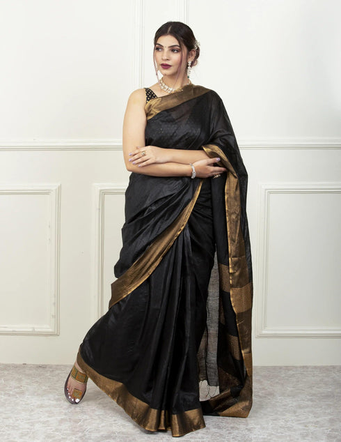 Vasthrlay Handloom Saree