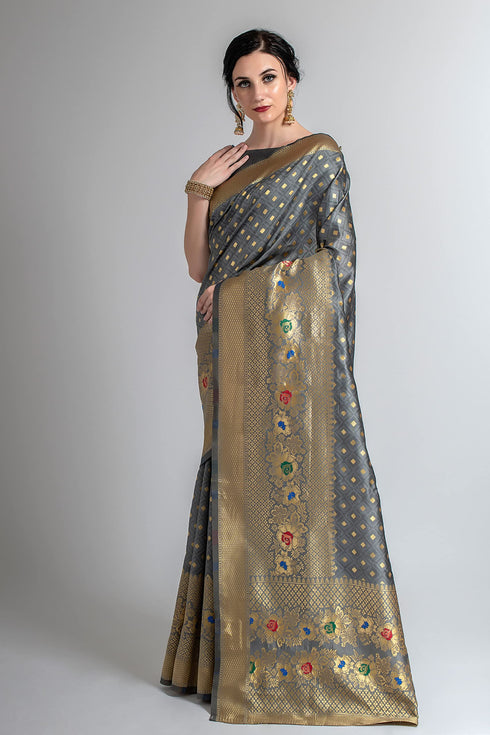 Vasthrlay Designer Saree
