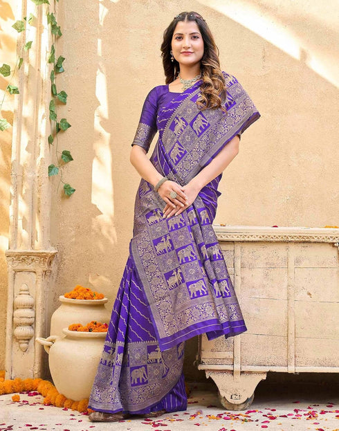 Vasthrlay Womens Weaving Unstitched Red Saree