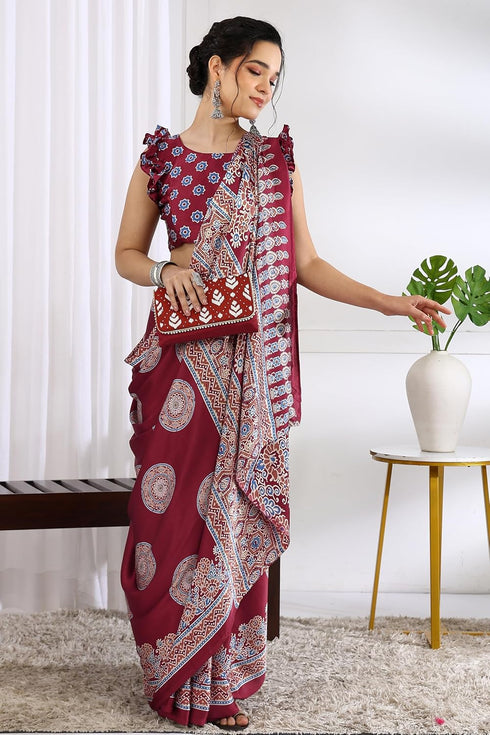 Vasthrlay Fashion Stripes Printed Ethnic Wear