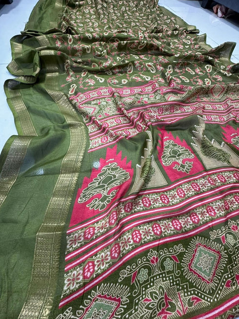 Vasthrlay Elegant Paisley Traditional Lightweight