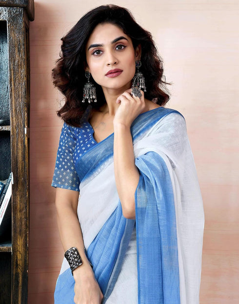 Vasthrlay Womens Printed Blue And White Saree With Unstitched Blouse Piece