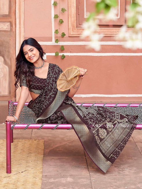 Vasthrlay Georgette Jacquard Unstitched Purple Saree