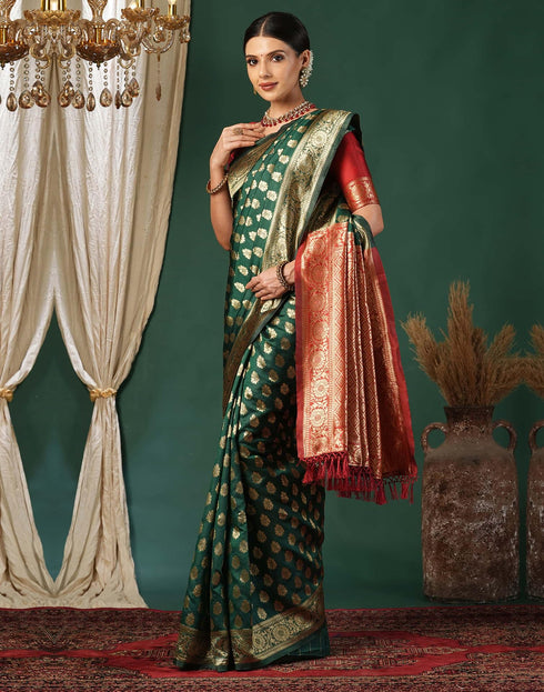 Vasthrlay Banarasi Traditional Unstitched Saree