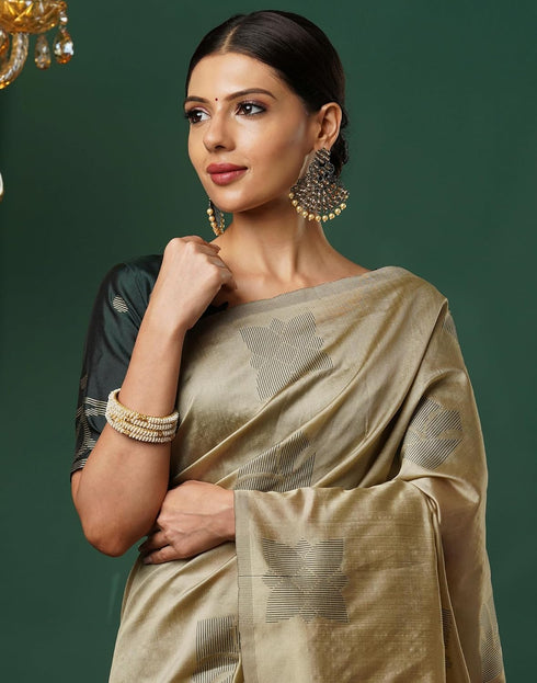 Vasthrlay Banarasi Jacquard Unstitched Teal Saree