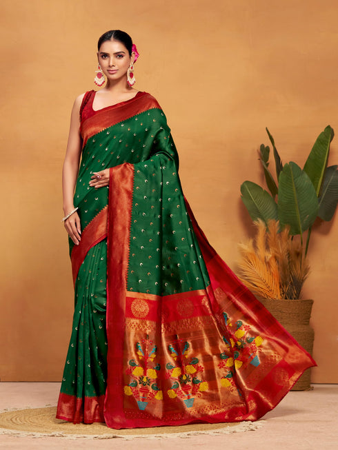 Vasthrlay Paithani Saree
