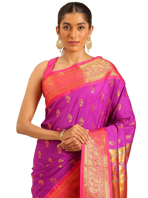 Vasthrlay Pheshwai Bottle Saree