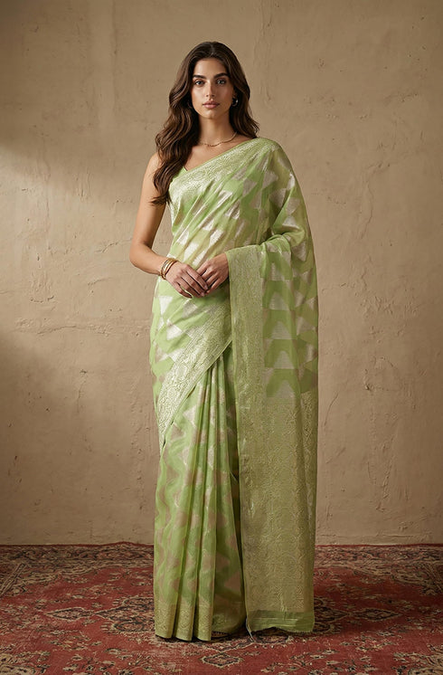 Vasthrlay Jacquard Saree