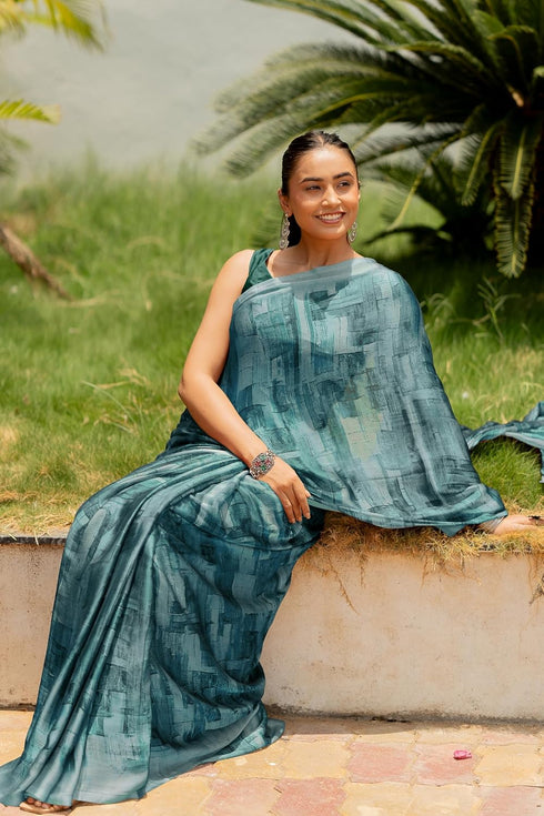 Vasthrlay Fashion Georgette Abstract Dusty Ethnic Wear