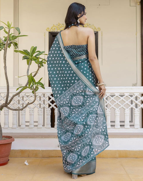 Vasthrlay Womens Printed Unstitched Green Saree