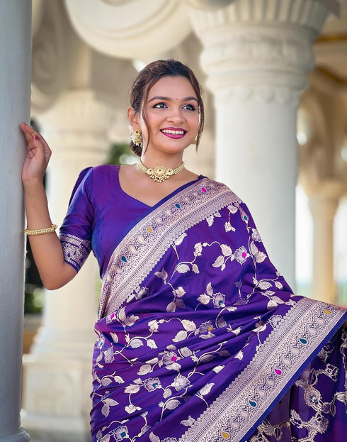 Vasthrlay Jacquard Kanjivaram Unstitched Cream Saree