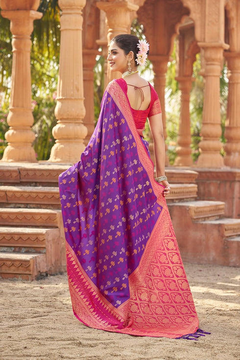 Vasthrlay Kanjivaram Unstitched Jacquard Stylish Saree