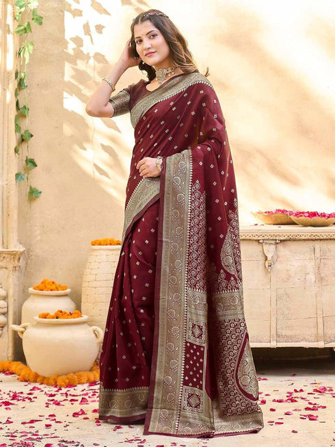 Vasthrlay Jacquard Blue Saree