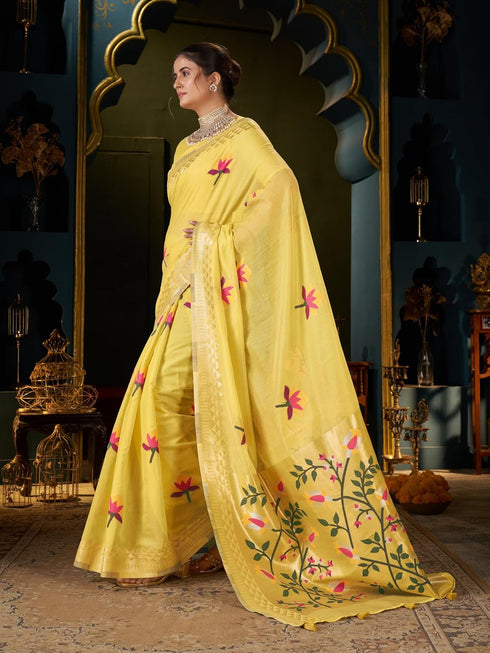 Vasthrlay Women's Lucknowi Chikankari Cotton Saree