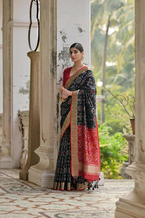 Vasthrlay Silk Saree Floral Patola Design