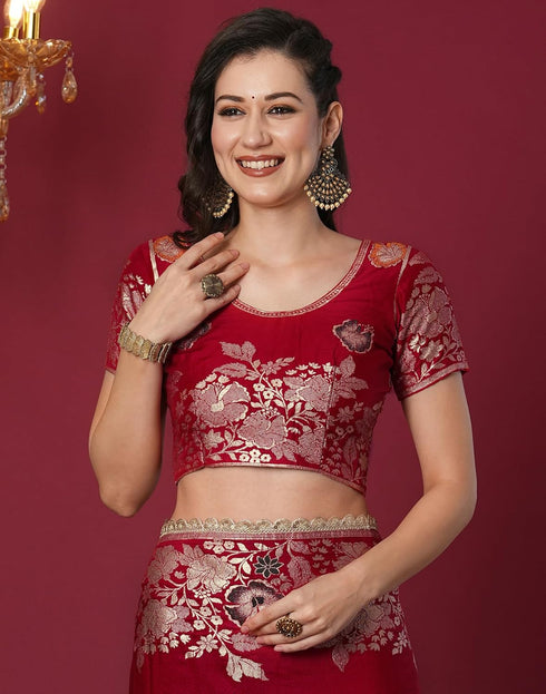 Vasthrlay Kanjivaram Banarasi Unstitched Red Saree