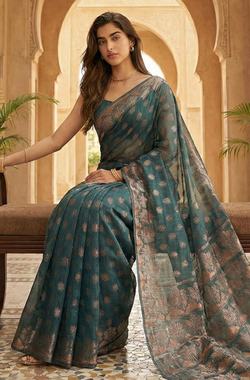 Vasthrlay Jacquard Floral Saree
