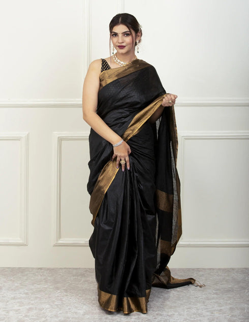Vasthrlay Handloom Saree