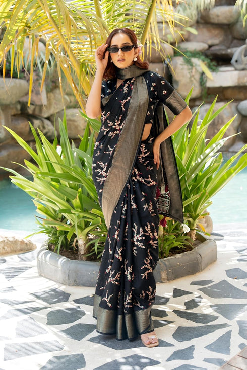 Vasthrlay Fashion Cotton Printed Ethnic Wear