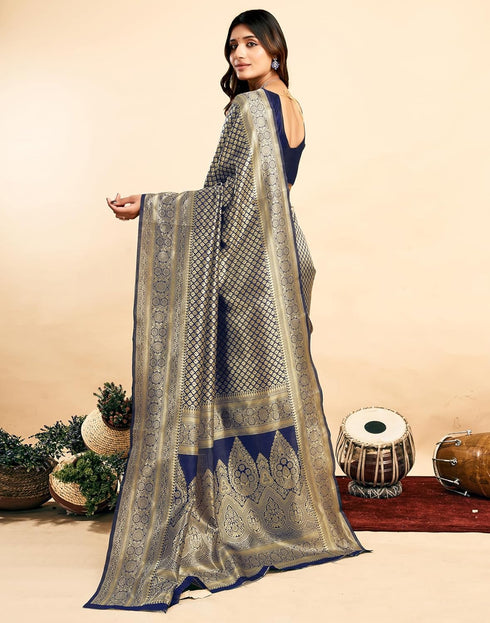 Vasthrlay Kanjivaram Banarasi Wedding Light Green Saree