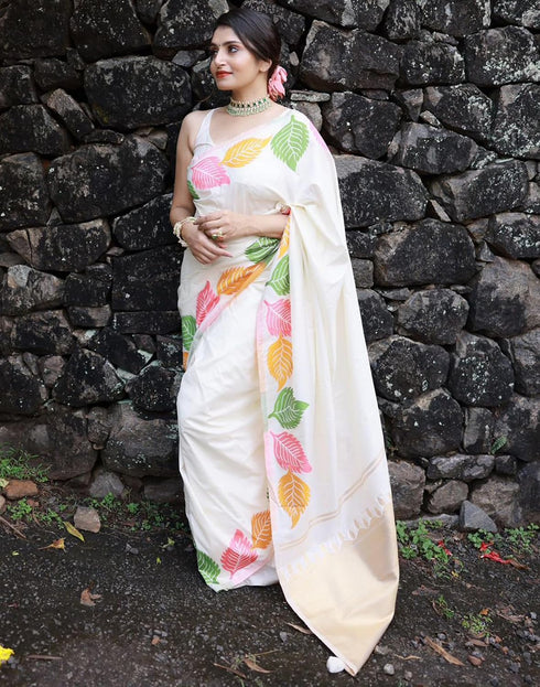 Vasthrlay Womens Jacquard White Saree With Unstitched Blouse Piece