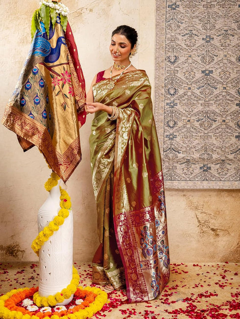 Vasthrlay Weaving Paithani Unstitched Maroon Saree