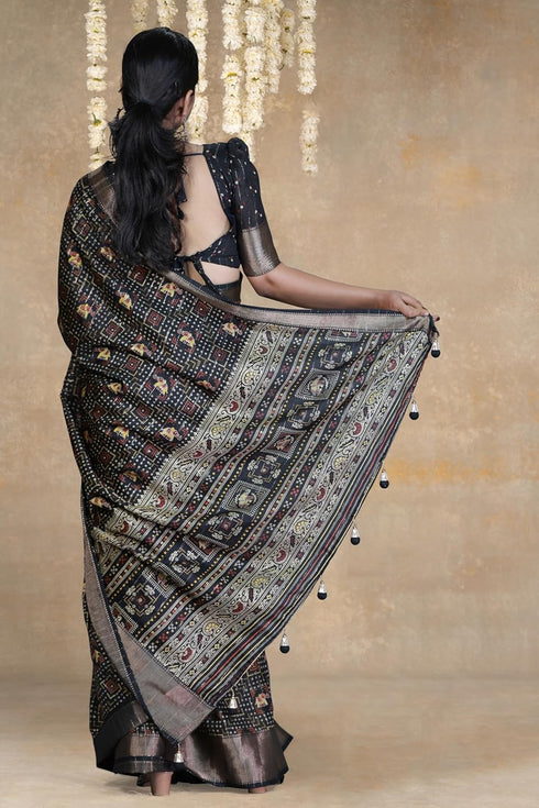 Vasthrlay Fashion Cotton Printed Ethnic Wear