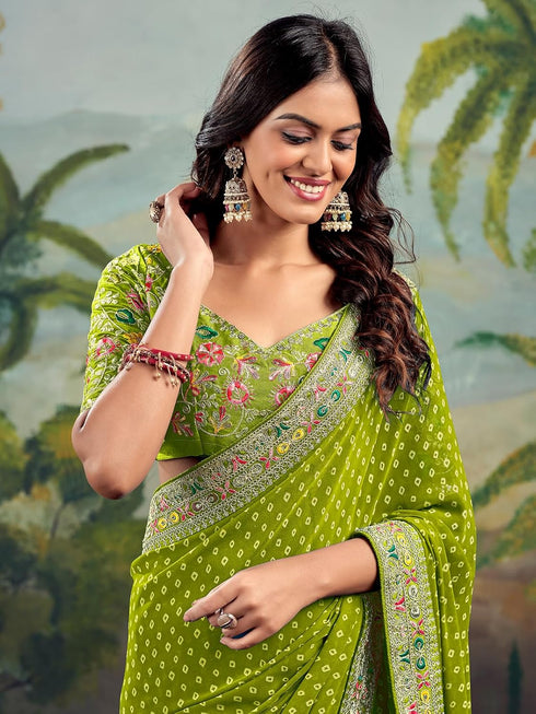Vasthrlay Georgette Embroidery Rani Saree