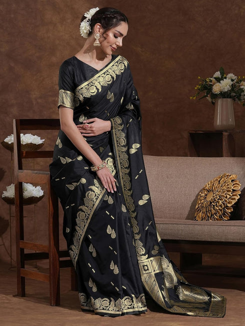 Vasthrlay Womens Weaving Unstitched Maroon Saree
