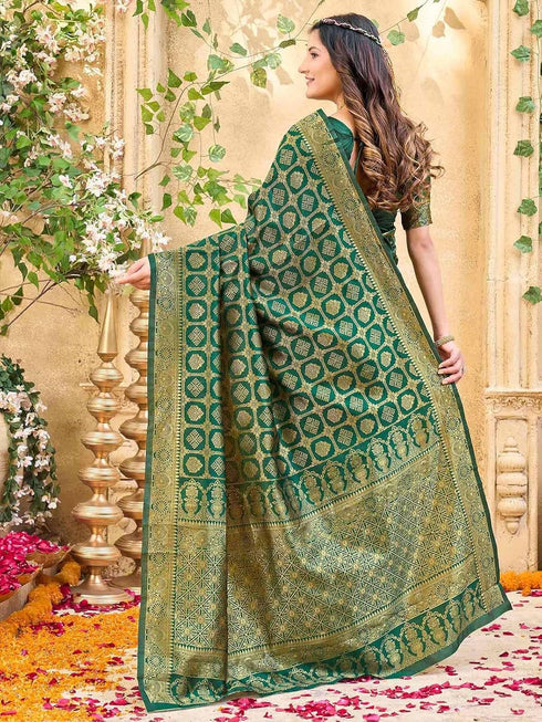 Vasthrlay Banarasi Weaving Maroon Saree