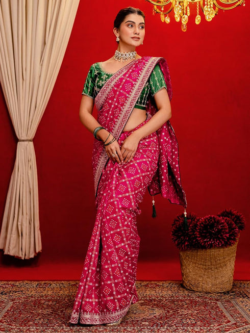 Vasthrlay Printed Bandhani Peacock Saree