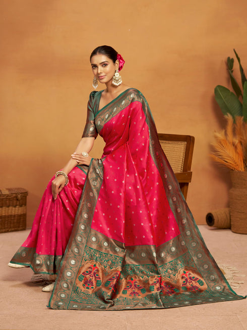 Vasthrlay Paithani Saree