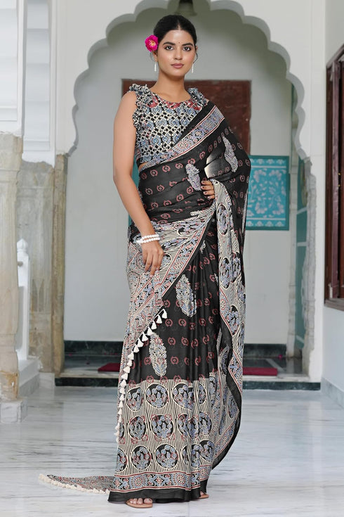 Vasthrlay Fashion Chiffon Printed Lightweight Ethnic Wear